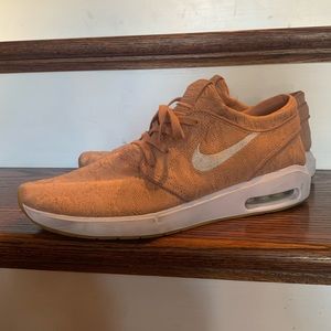 Nike x Stefan Janoski sneakers- tan/burnt orange